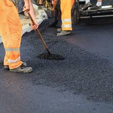 Best Recycled Asphalt Driveway Installation  in Greenacres, CA